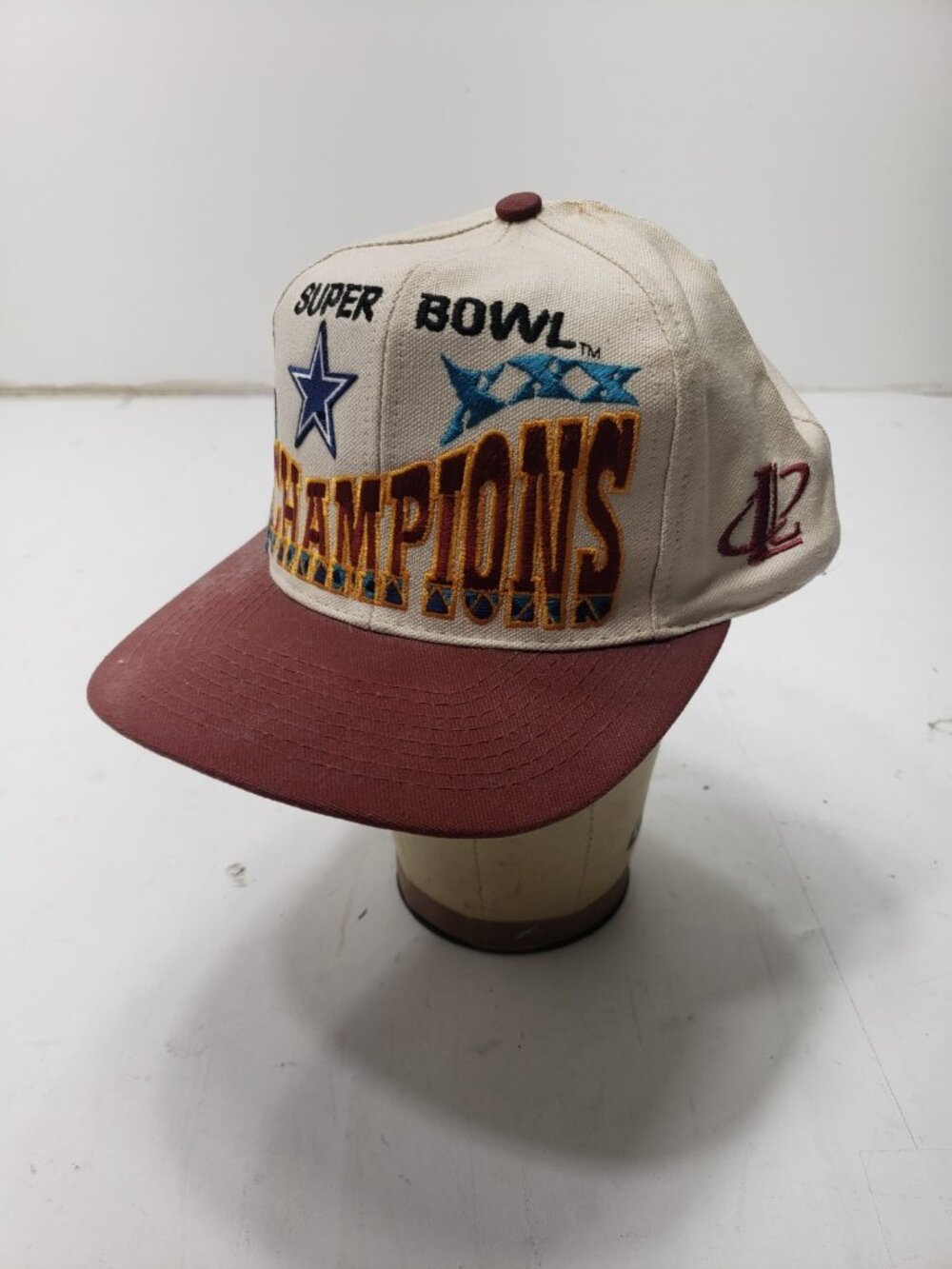 Vintage Super Bowl XXX Champions Dallas Cowboys Snapback Hat Team NFL Logo